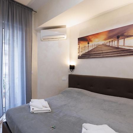 Roma Marine House Hotel Lido di Ostia Bagian luar foto