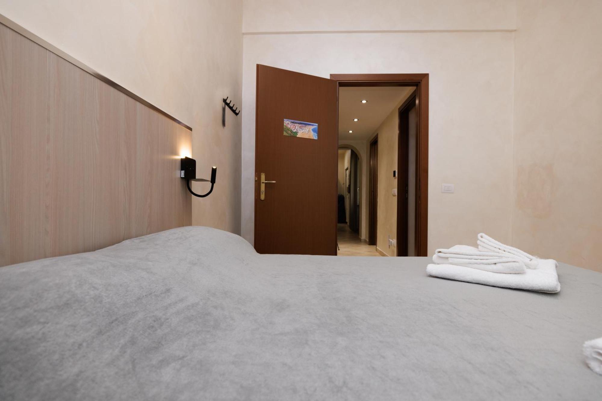Roma Marine House Hotel Lido di Ostia Bagian luar foto