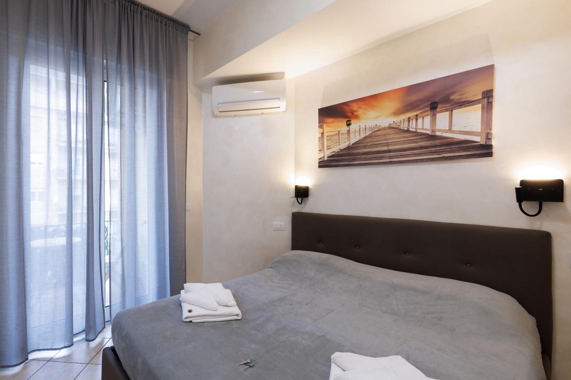 Roma Marine House Hotel Lido di Ostia Bagian luar foto